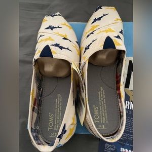 Tom’s shark week classics